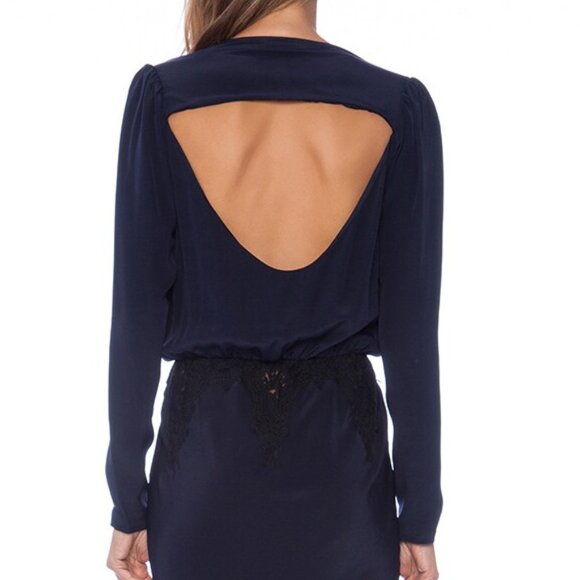 Stone Cold Fox Alabama Gown in Navy - XS/S - Picture 5 of 5